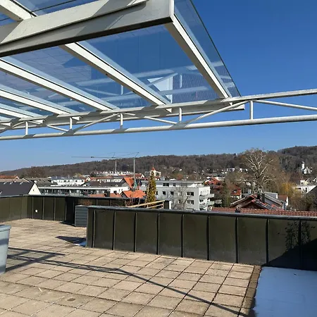 Flow Living I Penthouse Mit Dachterrasse I 5 Min Zum Ammersee 公寓