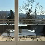 Flow Living I Penthouse Mit Dachterrasse I 5 Min Zum Ammersee * Herrsching am Ammersee