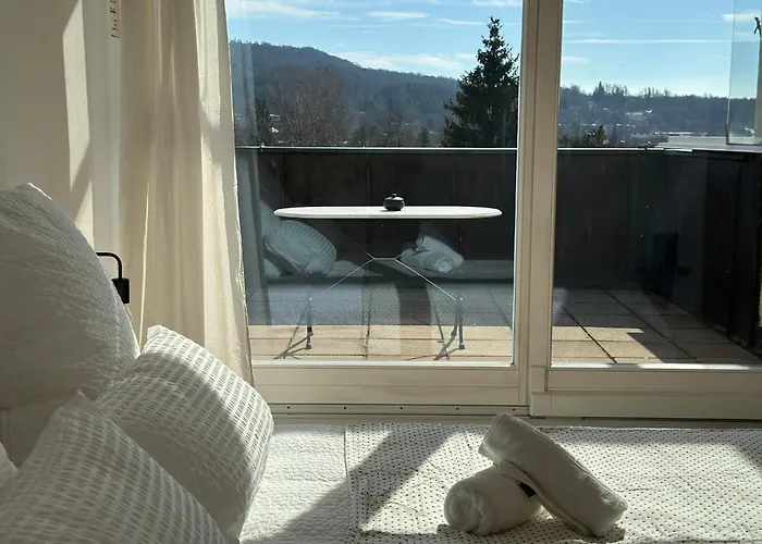 Flow Living I Penthouse Mit Dachterrasse I 5 Min Zum Ammersee *